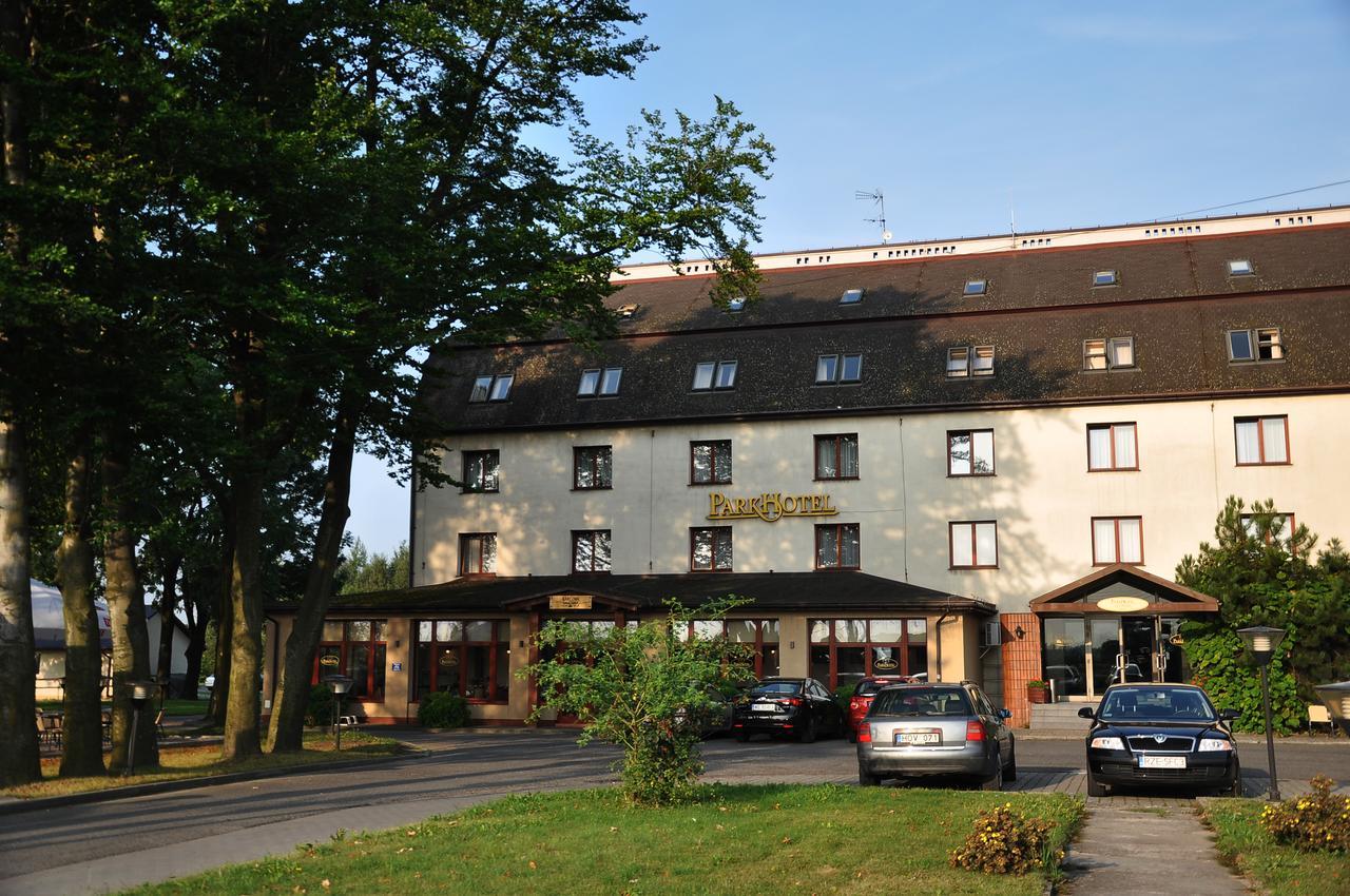 Parkhotel Economic Wielka Wies  Exterior foto